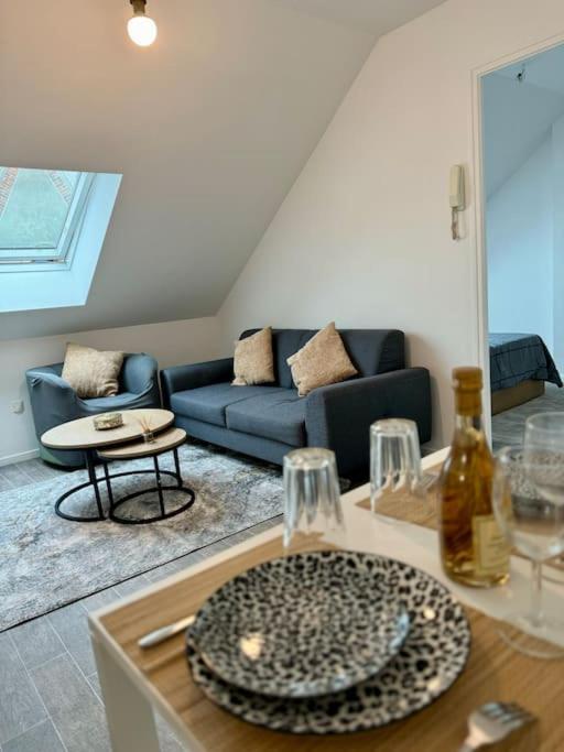 Superbe Appartement Tres Calme Et Confortable Reims Exterior photo